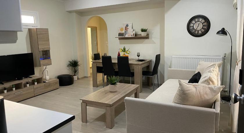 Triptolemus Stay Inn إلفسينا المظهر الخارجي الصورة